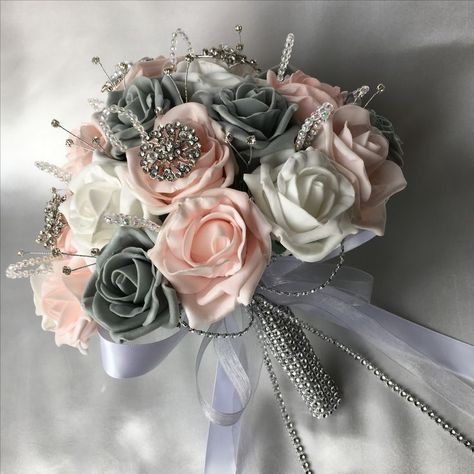 Winter Wonderland Quinceanera, Prom Flowers Bouquet, Grey Wedding Decor, Pink Grey Wedding, Grey Wedding Theme, Posy Bouquet, Baby Pink Wedding, Quinceanera Bouquet, Teardrop Bouquet