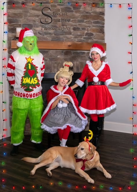 Stacia Creative Photography - Have fun with costumes! Grinch, Cindy Lou Who, Martha May Whovier, Max https://business.google.com/site/l/06225349712556083942 https://www.photographer.org/photographers/stacia-creative-photography/ https://scphotography33.wixsite.com/scphotography-1?fbclid=IwAR1HVVaPEmhdLINRNMBqVy8OqYGRnIURIynWbpZwej1VJcGVXHxS8E--Cx8 Grinch Cindy Lou Who Max Costume, Grinch And Martha May Costumes, Grinch Characters Costumes, Grinch Family Pictures, Grinch And Max Costume, Martha May Costume, Grinch Trunk Or Treat Ideas, Martha May Whovier Costume, Grinch Photos