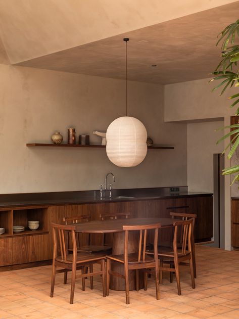 Franklin Road House by Jack McKinney Architects and Katie Lockhart Studio – Project Feature – The Local Project Katie Lockhart, Venetian Plaster Walls, Road House, Australian Architecture, Curated Design, Australian Homes, Structure Design, The Design Files, Local Design