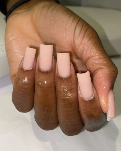 Short Acrylic Nails Matte, Medium Nude Nails, Nude Matte Nails Design, Cute Nude Acrylic Nails, Matt Nude Nails, Nude Acrylic Nails Coffin, Nude Nails Matte, Matte Nails Short, Nude Matte Nails