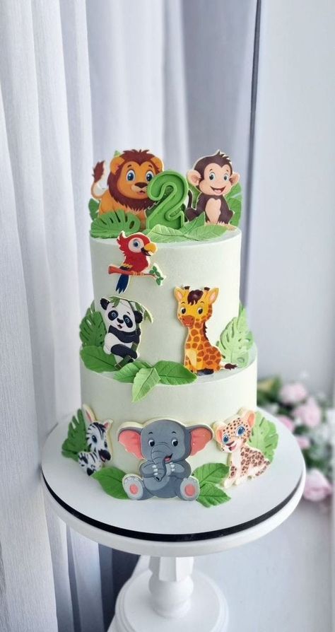 Jungle Theme Cake Without Fondant, Jungle Theme Cake, Cakes Without Fondant, Jungle Safari Cake, Jungle Theme Cakes, Safari Cake, Cake Kids, Safari Cakes, Butterfly Cakes