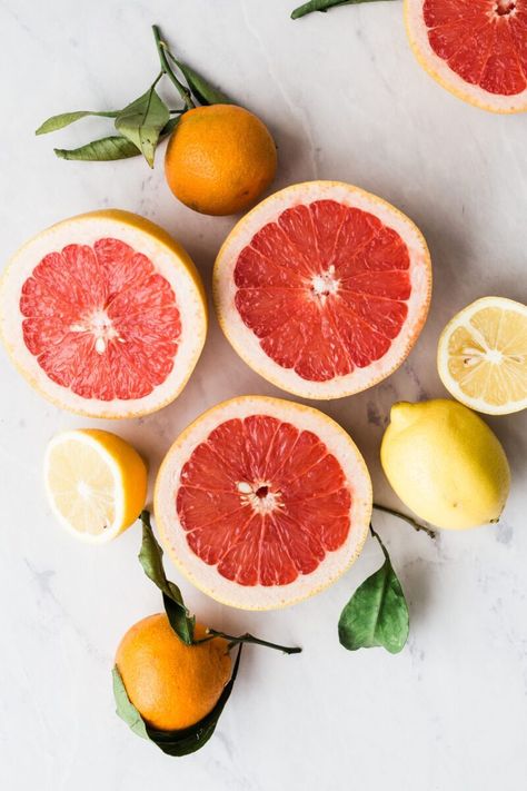 10 Ways to Start the Day on a Joyful Note - The Aesthetics of Joy by Ingrid Fetell Lee Vitamin C Foods, Immune Boosting Foods, Vitamin C Supplement, Vitamin C Benefits, Citrus Fruits, Fiber Foods, Daily Diet, Citrus Fruit, Vitamin A