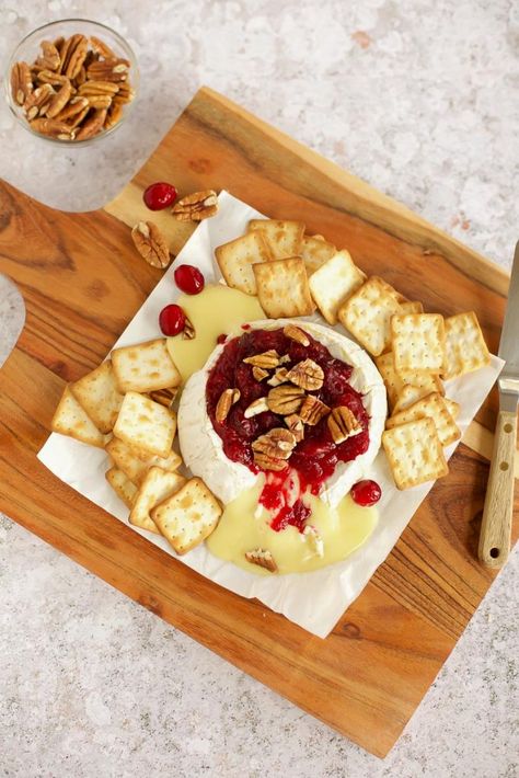 Baked Brie with Cranberry Sauce - Seasonal Cravings Baked Brie With Cranberry Sauce, Brie With Cranberry Sauce, Baked Brie With Cranberry, Baked Brie Cranberry, Gluten Free Cookies Easy, No Bake Christmas, Brie Cranberry, Baked Brie Recipes, Cheesy Appetizer