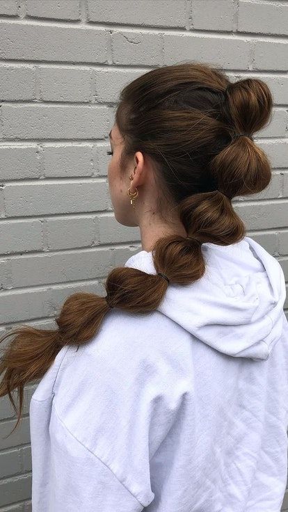 High Ponytail With Bubble Braid, High Bubble Braid Ponytail, High Ponytail Hairstyles Bubble Braid, Bubble Braids Medium Length Hair, Bubble Hair Ponytail, Prom Hairstyles Bubble Braid, Ponytail Hairstyles Bubble Braid, Bubble Plaits, High Bubble Braid