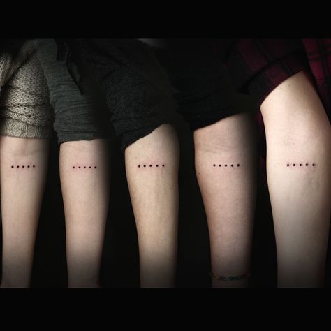 5 Dots Tattoo, 5 Siblings Tattoo, Friend Group Tattoos, Matching Family Tattoos, Group Tattoos, Friends Tattoo, Matching Friend Tattoos, Cute Simple Tattoos, Brother Tattoos