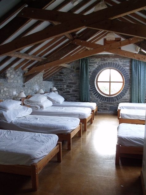 Attic Dormitory, Boarding House Room Ideas, Boarding School Bedroom, Orphanage Bedroom, Boarding School Dormitory, Boarding School Dorms, Boarding School Aesthetic Dormitory, Dormitory Aesthetic, Boarding School Dorm Room