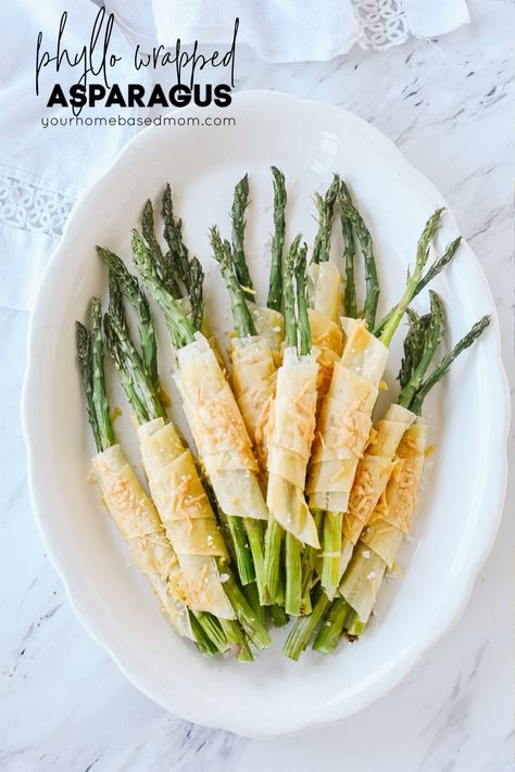 Phyllo Wrapped Asparagus is the perfect party appetizer.  It's easy, it's delicious and it looks so pretty on the plate. It might look a little complicated but trust me it's not! #easy #recipe #asparagus #phyllodough #appetizers Asparagus Appetizer, Savory Brunch Recipes, Recipe Asparagus, Asparagus Wraps, Wrapped Asparagus, Cheese Puff Pastry, Phyllo Dough, Party Appetizer, Puff Pastry Recipes