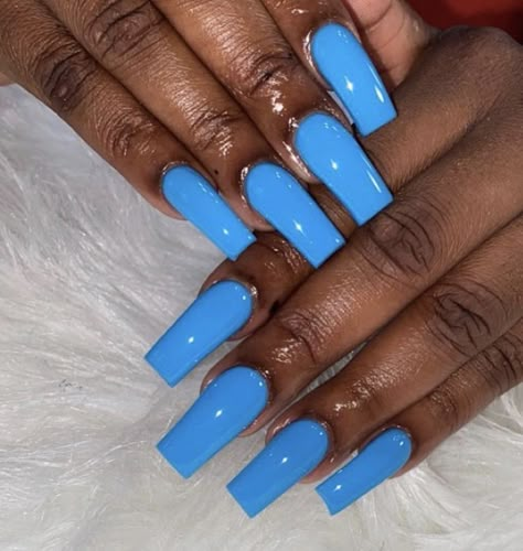 Bold Solid Color Nails, Gel Nails Ideas Solid Color, Baby Blue Nail Design Ideas, Plain Blue Nails, Square Nails Ideas Medium, Plain Nails Acrylic, Blue Square Acrylic Nails, Blue Square Nails, Acrylic Claws