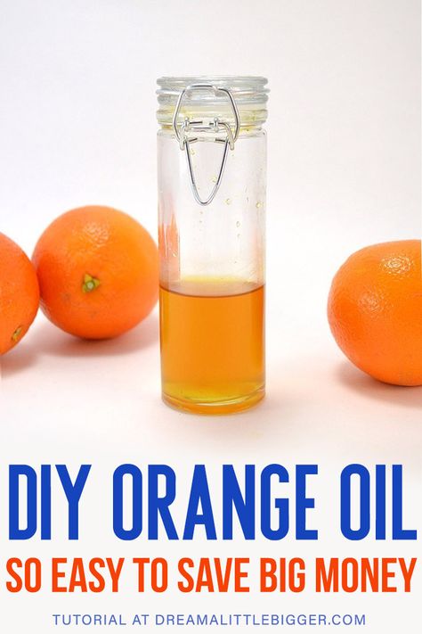 Get all of that gorgeously scented goodness out of your orange peels with this easy tutorial! Diy Orange Oil, Diy Herbal Remedies, Homemade Essential Oils, Orange Peels, Making Essential Oils, Homemade Oil, Herbal Recipes, Diy Oils, Natural Cleaners