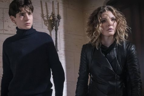 Gotham Season 4: David Mazouz Teases a Bruce and Selina Relationship Out of the Comic Books - Today's News: Our Take | TVGuide.com Selena And Bruce, Bruce Gotham, Bruce Wayne Gotham, Salina Kyle, Gotham Bruce And Selina, Gotham Bruce, David Mazouz, Bruce And Selina, Gotham Tv Series