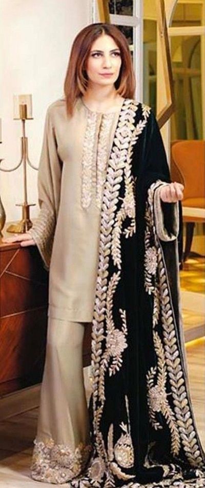 Latest 30 Plain Suit With Heavy Dupatta Set Designs (2021) Dress With Heavy Dupatta, Plain Suit With Heavy Dupatta, Suit With Heavy Dupatta, Wine Suit, Plain Suit, Heavy Dupatta, Eastern Dresses, Shadi Dresses, Nikkah Dress