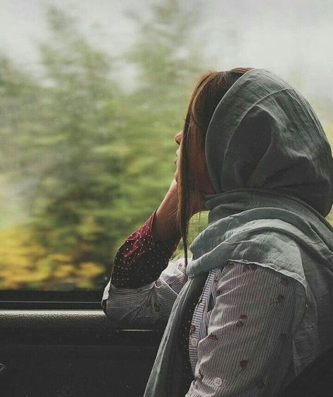 A Woman, Train, Reading