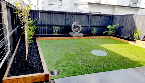 Garden Ideas Australia, Low Maintenance Backyard, Kid Friendly Backyard, Small Fence, Backyard Adventure, Ranch House Exterior, Privacy Landscaping, Low Maintenance Landscaping, Backyard Sheds