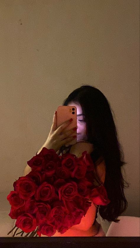 Red Roses, Roses, Red