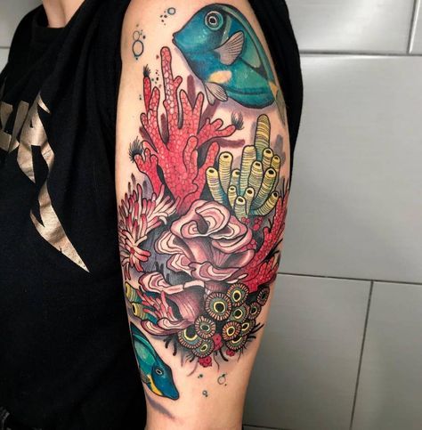 Flower Reef, Coral Reef Tattoo, Reef Tattoo, Scuba Tattoo, Coral Tattoo, Sea Life Tattoos, Underwater Tattoo, Plant Styling, Sea Tattoo