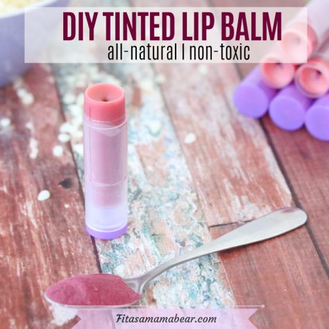 DIY Tinted Lip Chap Recipe Diy Natural Tinted Lip Balm, Diy Salve, Diy Tinted Lip Balm, Tinted Lip Balm Recipe, Diy Tanning, Honey Lip Scrub, Homemade Lip Balm Recipe, Diy Lip Balm Recipes, Body Nutrition