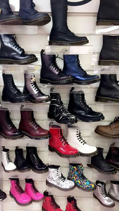 Dr Marten Outfits, Dr Martens Boots Women, Dc Martens, Dr Martens Outfit, Doc Martens Outfit, Doc Martens Boots, Mood Clothes, Doc Marten, Dr Martens Boots