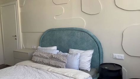 Diy Noodle Headboard, Headboard With Pool Noodles, Diy Half Circle Headboard, Diy Pool Noodle Headboard, Pool Noodle Headboard, Diy Velvet Headboard Pool Noodles, Ikea Malm Bed, Diy Mirror Wall, Headboard Inspiration