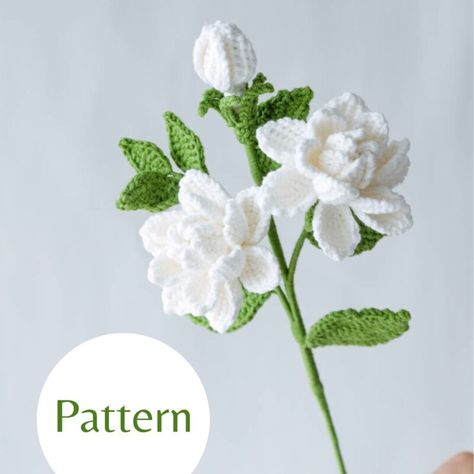 Diy Crochet Flowers, Applique Flower, Diy Crochet Patterns, Crochet Flowers Free Pattern, Fair Isles, Crochet Bouquet, Pola Amigurumi, Crochet Plant, Crochet Design Pattern