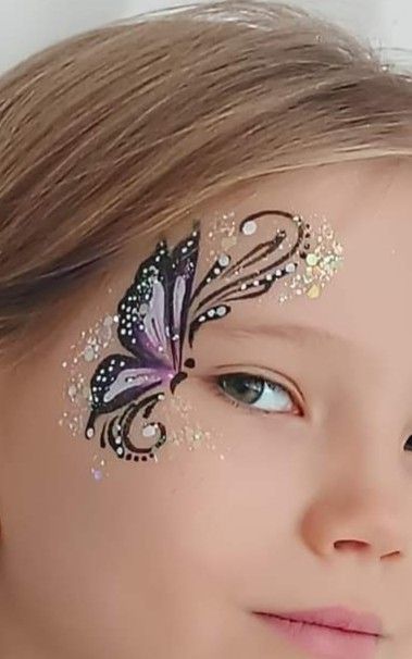 Butterfly Eye Face Paint, Face Paint Ideas Butterfly, Face Painting Ideas For Kids Butterfly, Facepainting Butterfly Simple, Face Paint Butterfly, Face Painting Aesthetic, Paint Butterfly, Eye Face Painting, Festival Face Paint