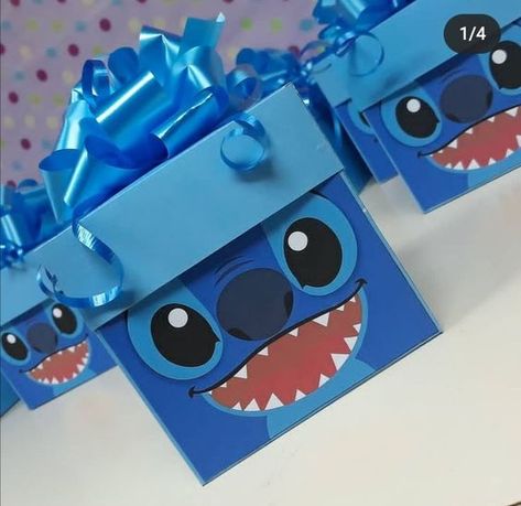 Stitch Valentines Box Ideas, Stitch Goodie Bags, Cumple De Stitch Ideas, Kids Valentine Boxes, Stitch Box, Stitch Birthday, Lilo And Stitch Drawings, Valentine Day Boxes, Stitch Drawing