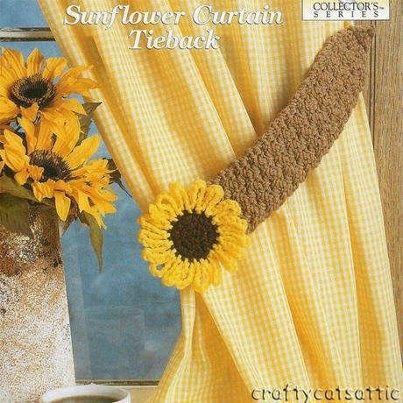 sunflower crochet curtain ring Curtain Tie Backs Diy Simple Crochet, Crochet Curtain Tie Backs, Crochet Sunflowers, Sunflower Curtains, Crochet Curtain Pattern, Crochet Tie, Crochet Pattern Instructions, Curtain Holdbacks, Curtain Tiebacks