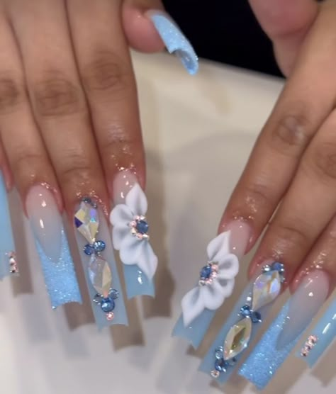 Quinceanera Cinderella Theme Nails, Sweet 16 Nails Acrylic Blue, Quince Nails Blue Butterfly, Cinderella Sweet 16 Nails, Winter Wonderland Quince Nails, Sky Blue Quince Nails, Light Blue Nails For Quinceanera, Light Blue Acrylic Nails Design Long, Sweet 16 Makeup Blue