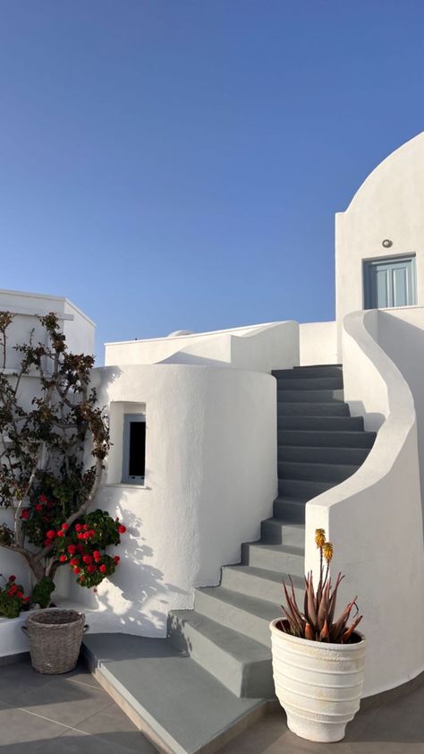 Greece House Design Exterior, Santorini House Interior, Greece Style Home, Kitchen Decorations Ideas, Greek Style Home, Decoration Ideas Kitchen, Greece House, Dream House Aesthetic, Santorini House