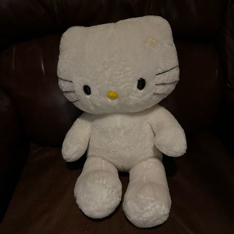 Build-A-Bear Hello Kitty plush Build A Bear Hello Kitty, Hello Kitty Build A Bear, Quince Ideas, Kitty Plush, Hello Kitty Plush, Hello Kitty Collection, Birthday List, Build A Bear, Birthday Gift Ideas