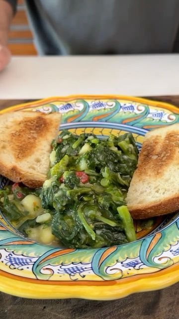 Rapini And Potatoes, David Rocco Recipes, David Rocco, Deep Pan, Savory Foods, Olive Oil Garlic, Easy Lunch Recipes, Italian Bread, Chilli Pepper