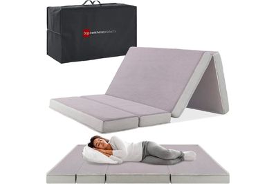 The Folding Mattress My Overnight Guests Love | Wirecutter Guest Beds For Small Spaces, Camper Bed Ideas, Camping Bed Ideas, Camping Setup Ideas, Exercise Accessories, Folding Guest Bed, Queen Mattress Topper, Portable Mattress, Van Bed