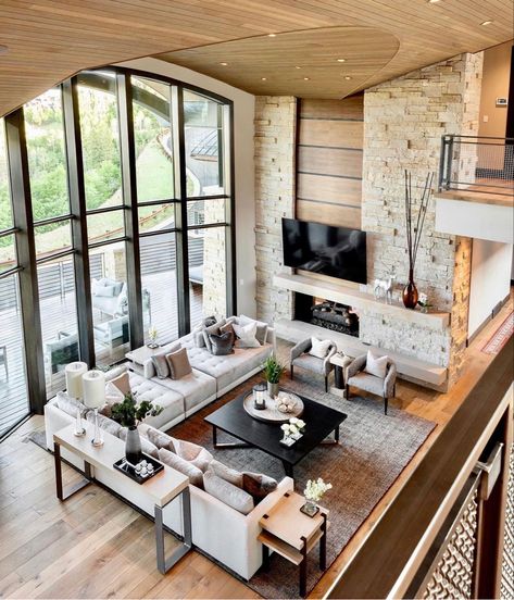 Modern Mountain Lodge, Living Room Upstairs, Mountain Dream Homes, Vaulted Ceiling Living Room, Modern Rustic Living Room, Inspiring Photos, Living Room Decor Fireplace, Fireplace Remodel, Living Room Windows