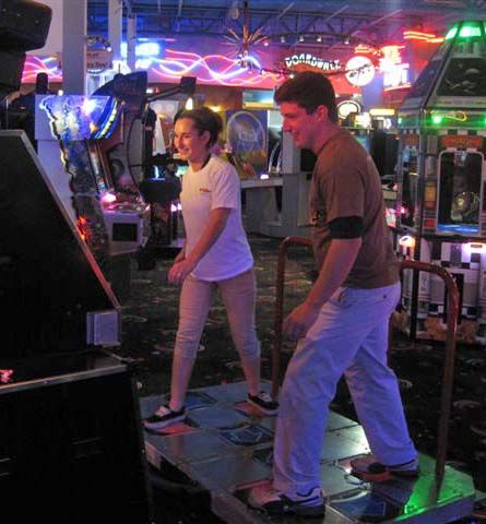 DDR - Dance Dance Revolution. Several different game varieties. Dance Revolution Game, Dance Arcade Game, Just Dance Video Game, Proportion Practice, Mall Arcade, Just Dance Game, Dancing Drawing, Supernatural Oc, Dance Shoot