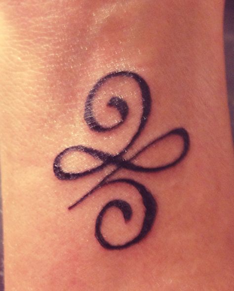 "New Beginnings" I am seriously considering getting this tattoo. New Beginnings in going to play a major part in my life. Good bye to the past Hello future! <3 New Beginning Symbol, Life Symbol Tattoo, Friendship Symbol Tattoos, New Beginning Tattoo, Tattoos About Growth, Tattoos Dainty, Tattoos Cross, Small Wave Tattoo, Meaning Tattoos