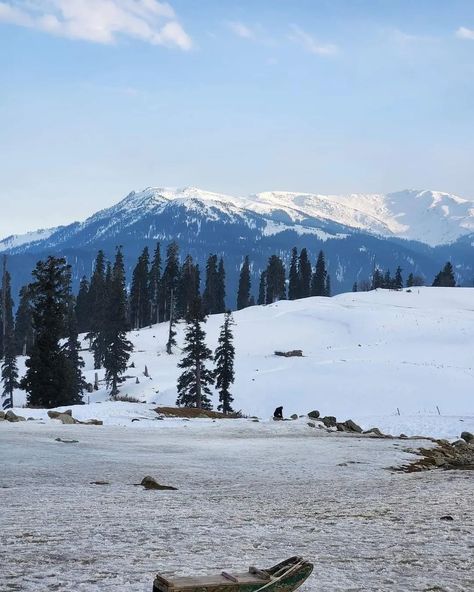 Gulmarg Kashmir Kashmir Itinerary, Gulmarg Kashmir, Pakistan Tourism, Snow Place, Jammu And Kashmir, You Left, Weather Forecast, Beautiful Nature Pictures, India Travel