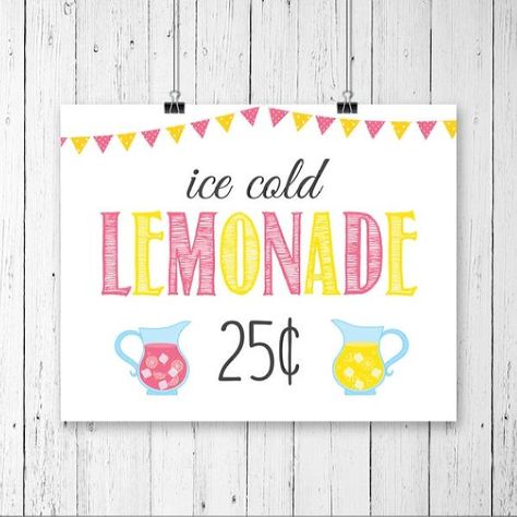 67 Creative Lemonade Stand Slogans and Sign Ideas For Kids Lemonade Poster Ideas Signs, Lemon Puns, Kids Lemonade Stands, Lemonade Stand Sign, Mason Jar Drinking Glasses, Diy Lemonade Stand, Kids Lemonade, Diy Lemonade, Lemon Crafts