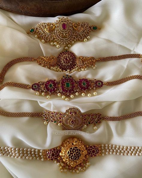 One Gram Gold Jewellery, Ruby Set, Simple Choker, Choker Necklace Designs, Fancy Jewelry Necklace, Choker Designs, Pearl Jewelry Design, Gold Jewelry Simple Necklace, Antique Jewellery Designs