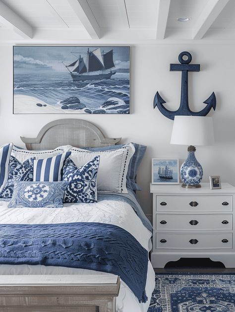 Lake House Bedding Sets, Marine Bedroom Ideas, Nautical Bedroom Ideas, Crochet Bed Sheet, Nautical Themed Bedroom, Nautical Cottage, Unique Bedroom Ideas, Granny Cottage, Deco Marine