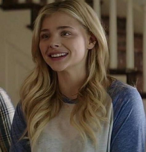 Chloë Grace Moretz Icons, Blonde Hair Face Claim, Face Claims Older, Chloe Grace Mortez Aesthetic, Teen Face Claims, Katie Jones, Blonde Hair Green Eyes, Chloe Fashion, Chloe Grace Mortez