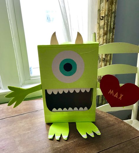 Lorax Valentine Boxes, Monsters Inc Valentine Box Ideas, Monster Valentines Boxes For Boys, Monster Boxes Ideas For Halloween, Monster Valentines Boxes, Box Monster, Kids Valentine Boxes, Monster Decorations, Valentine Card Box