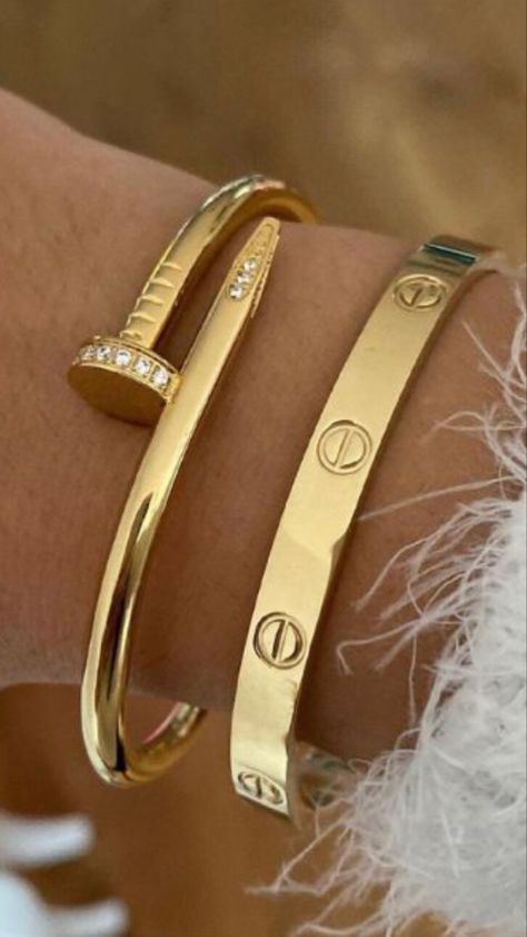 Gold Luxury Bangle For Everyday, Luxury Cartier Gold Bracelet Elegant Style, Luxury Gold Plated Everyday Bangle, Modern Luxury Cartier Gold Bracelet, Luxury Cartier Gold Bracelet Gift, Chunky Gold Bracelet, Wrist Jewelry, Luxe Jewelry, Gold Chain With Pendant