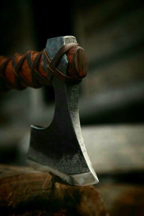 Knife Design, Beard Balm, Hammers, Knife Making, Blacksmithing, Swords, Metal Working, Pocket Knife, Vikings