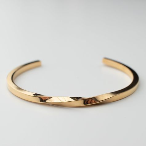 Cuffs For Men, Gold Bracelet Cuff Men, Mens Gold Cuff Bracelet, Gold Bracelet Mens, Best Bracelets For Men, Metal Bracelets For Men, Mens Bangle Bracelet, Kada Bracelet Gold For Men, Men Gold Bangle Design