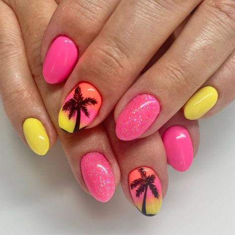 Vacation Nail Ideas, Jamaica Nails, Vacation Nail Designs, Beach Themed Nails, Nails Vacation, Flamingo Nails, Cruise Nails, Star Nail Art, Gel Nail Art Designs