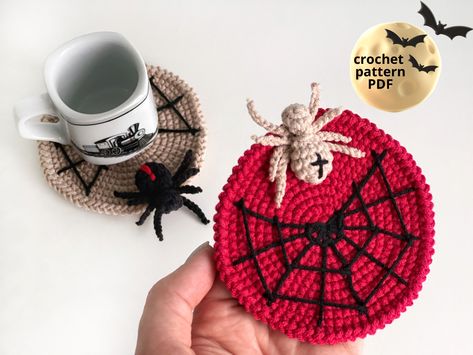 Crochet Spiderweb Coaster Pattern, Crochet Bat, Crochet Cup Cozy, Crochet Coaster Pattern, Halloween Crochet Patterns, Halloween Spider, Halloween Crochet, Halloween Patterns, Crochet Coasters