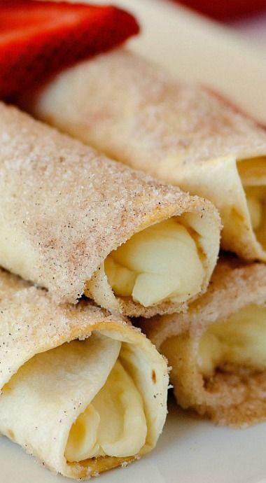 Cinnamon Sugar Tortillas, Taquitos Recipe, Tortilla Shells, Homemade Tortilla Chips, Flour Tortilla, Cheesecake Filling, Mexican Dessert, Menu Plan, Party Food And Drinks