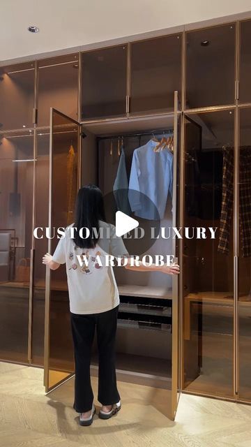 George_Cabinetry_Wardrobe on Instagram: "With its sleek, modern design and high-end finishes, this Luxury Closet is sure to impress. From custom lighting to exquisite detailing, every element of this closet has been carefully considered to provide the ultimate in luxury living. So why settle for a standard closet when you can have a Luxury one? 🗄👉🏻👈🏻  You can comment and leave your thoughts or forward them to a friend in need!  💌Email:Zoe@georgematerial.com 📞 WhatsApp:+86 13825505449 👉 Website:https://georgecabinetry.com  #luxurycloset #luxurywardrobe #wardrobe #closet #closetorganization #wardrobestylist #customcloset #customwardrobe #luxuryinteriors" Friend In Need, Luxury Wardrobe, Wardrobe Stylist, Custom Closet, Wardrobe Closet, Custom Lighting, Luxury Closet, Closet Organization, Luxury Interior