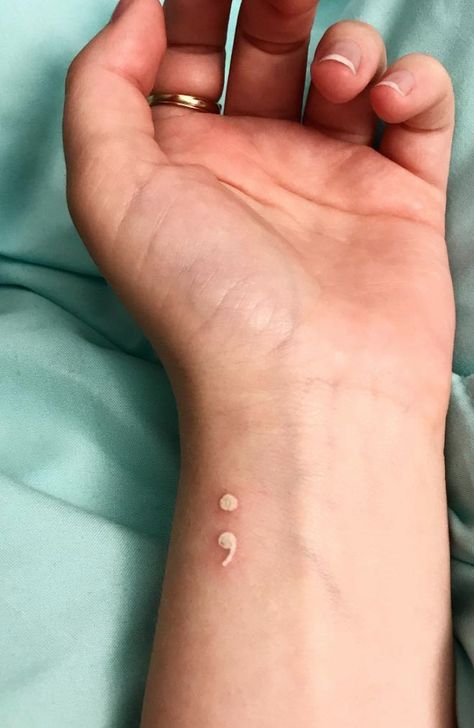 Small White Tattoo For Women, White Tattoo Aesthetic, Tiny White Ink Tattoo, White Ink Over Black Tattoo, White And Black Tattoo, Small White Tattoos, Tattoos Gone Wrong, Tattoo White, White Ink Tattoo