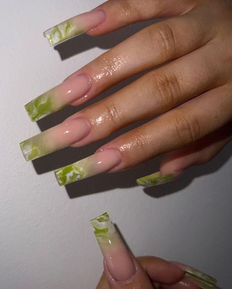 Green Acrylic Nails, Nails 2022, White Acrylic Nails, French Tip Acrylic Nails, Cute Summer Nails, Acrylic Nails Coffin Pink, Long Acrylic, Diy Nail Designs, Marble Nails