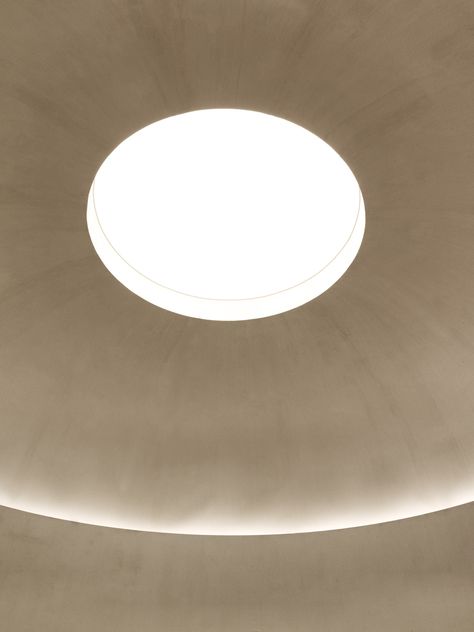 Dome Ceiling Design, Nicolas Schuybroek, Kempinski Hotel, Ceiling Domes, Home Nyc, Dome Ceiling, Cove Lighting, Ceiling Detail, Lighting Concepts